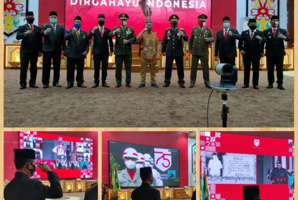 Kepala BNNP Kalteng Brigjen Pol Drs. Edi Swasono Menghadiri Undangan Gubernur Kalimantan Tengah (Kalteng) Sugianto Sabran beserta Forkopimda Provinsi Kalteng mengikuti upacara detik-detik Proklamasi Kemerdekaan RI secara virtual