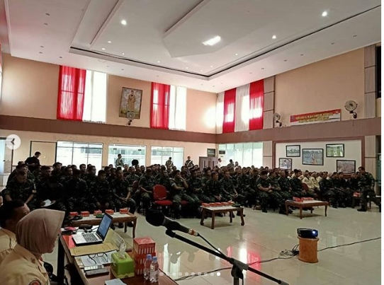Sosialiasi Bahaya Narkoba dan Test Urine di Korem 102/Pjg