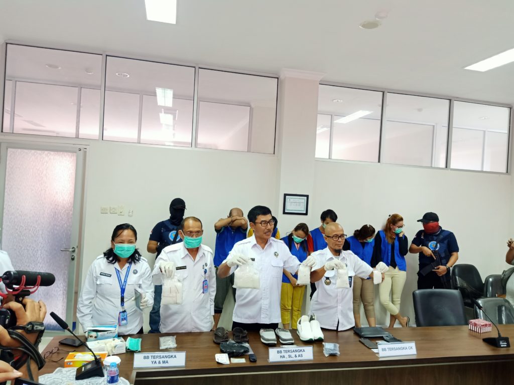 BNNP Kalteng Mengamankan "Tas dan Sepatu Termahal !!"