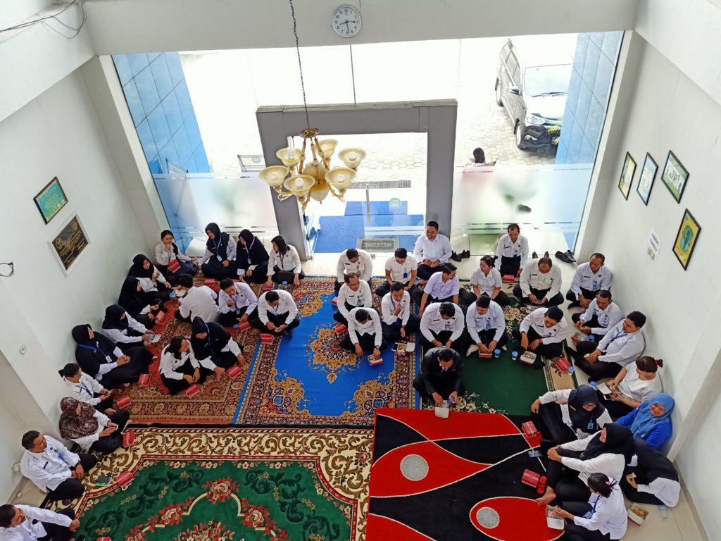 SOSIALISASI BAHAYA NARKOTIKA DAN PREKURSOR NARKOTIKA TENTANG P4GN BAGI PEGAWAI BNNP KALTENG DAN BNNK PALANGKA RAYA