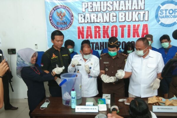 BNN Musnahkan Hampir 1 Kg Sabu