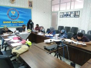 Bidang Rehabilitasi BNNP Kalteng melaksanakan Supervisi kepada Petugas Agen Pemulihan Kelurahan Pahandut Palangka Raya