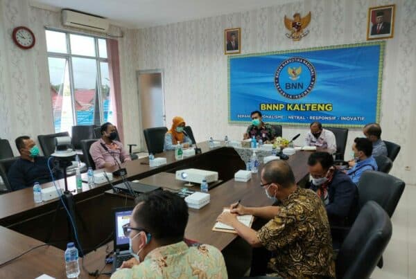 Koordinasi antara Bidang Pemberantasan BNNP Kalimantan Tengah dengan Jasa Pengiriman Barang di Wilayah Provinsi Kalteng tentang P4GN
