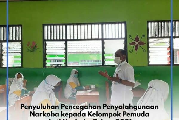 BNNP Kalteng melakukan Pemberian Materi hari pertama bagi Pemuda Anti Narkoba di SMK Negeri 1 Sampit Kabupaten Kotawaringin Timur