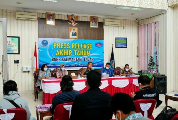 Kepala BNNP Kalteng Pimpin Kegiatan Press Release Akhir Tahun 2021
